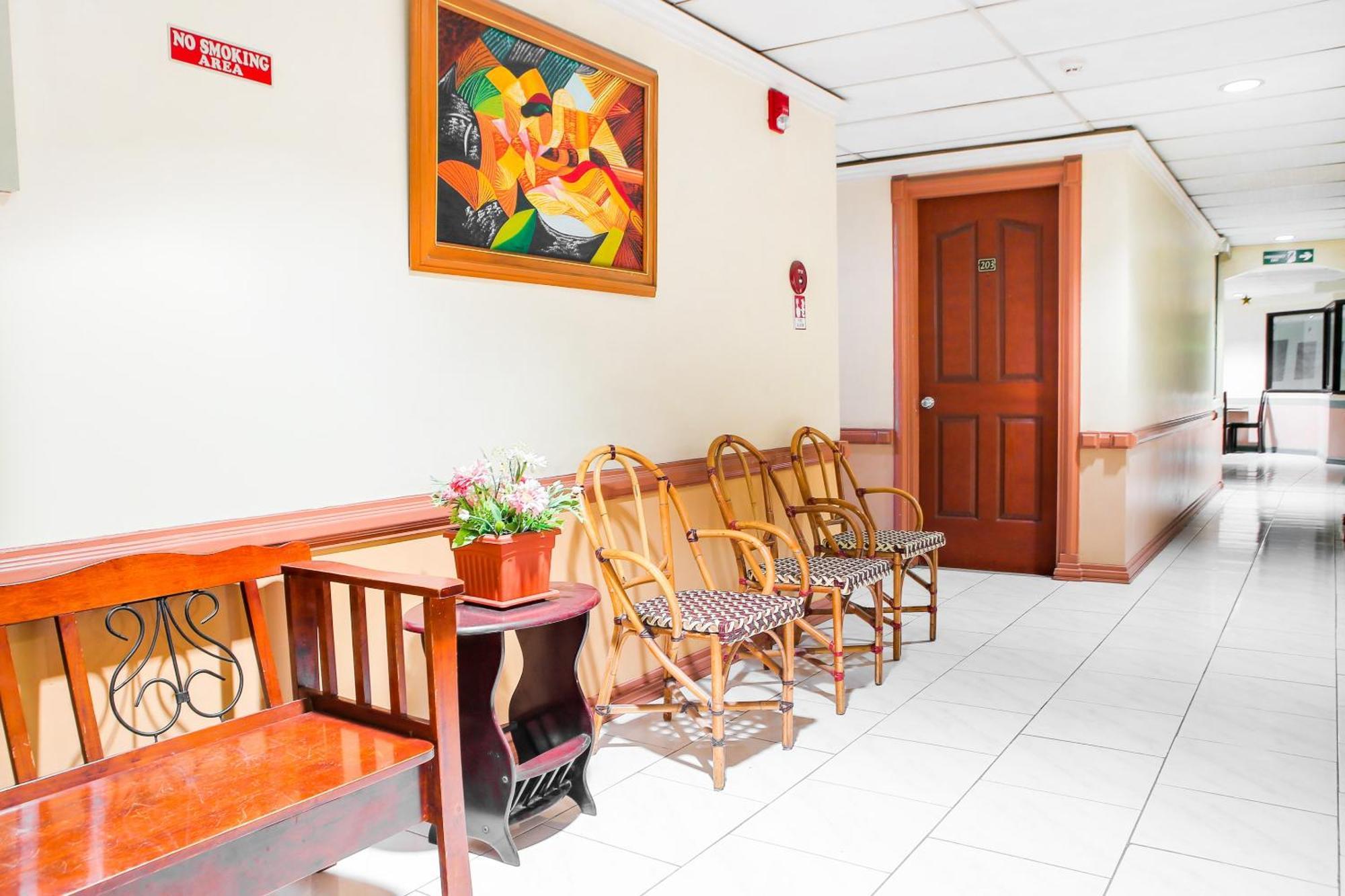 Hotel Le De San Jose 3*