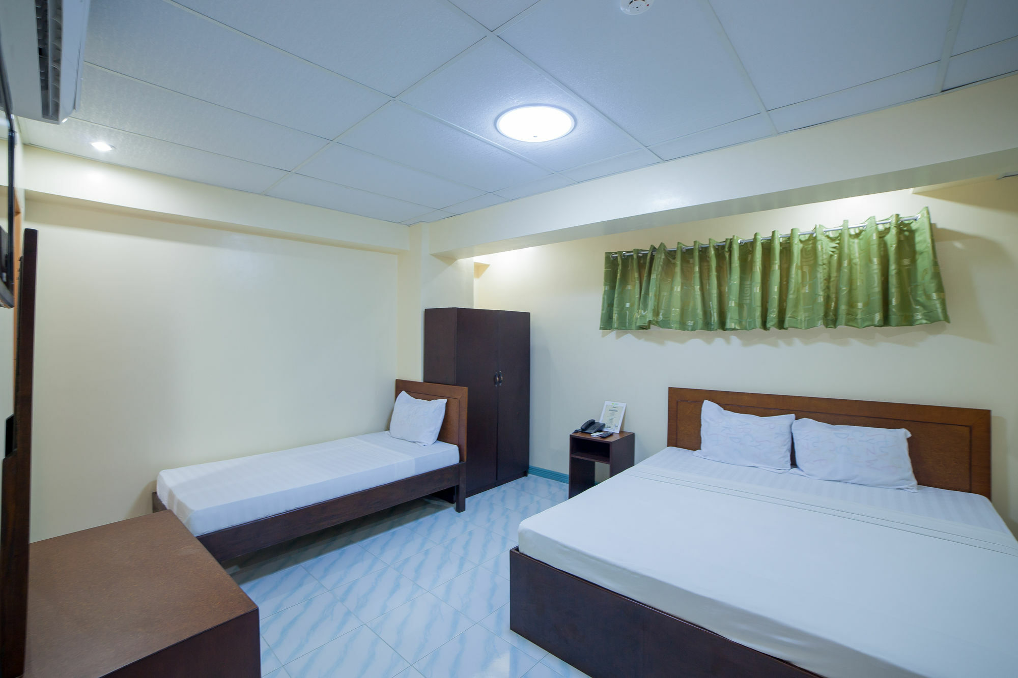 Le De San Jose Hotel